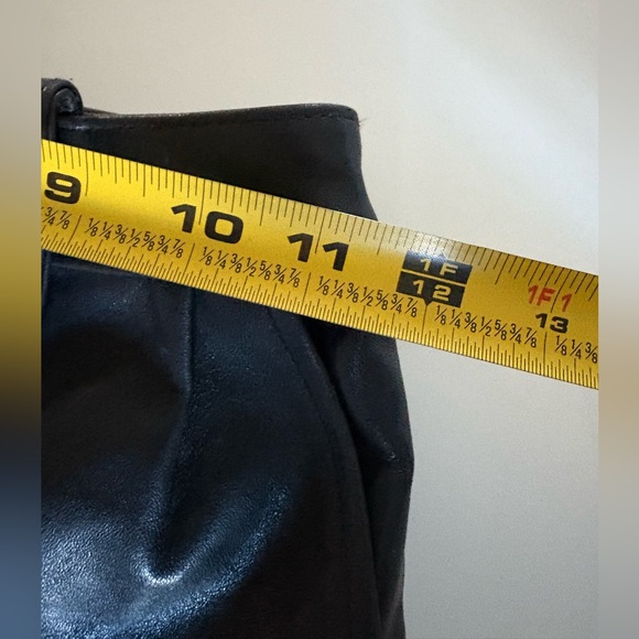 FRAME Black Lamb Leather Skirt with Zipper Detail - Picture 14 of 16